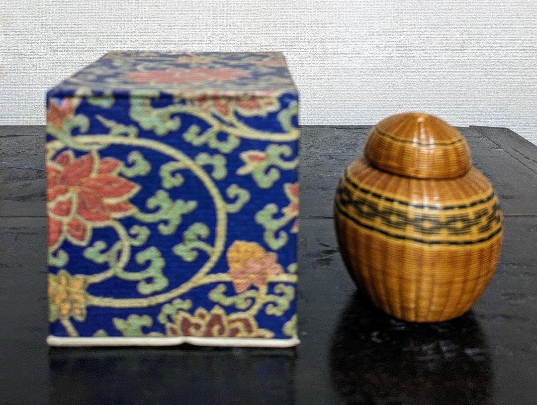 堆朱 中国美術工芸品 伝統美術 茶壺 茶入 堆朱 中国美術工芸品 伝統美術 茶壺 茶入 堆朱？ 壺 約16㎝ 中国美術